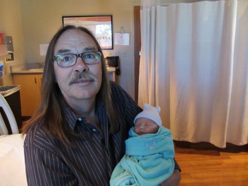 HoldensBirth039.jpg