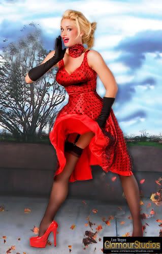 http://i250.photobucket.com/albums/gg248/flashpro516/Joyce_3.jpg