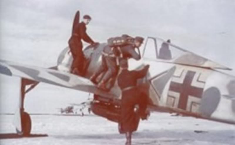 [Image: focke-wulf-13.jpg]