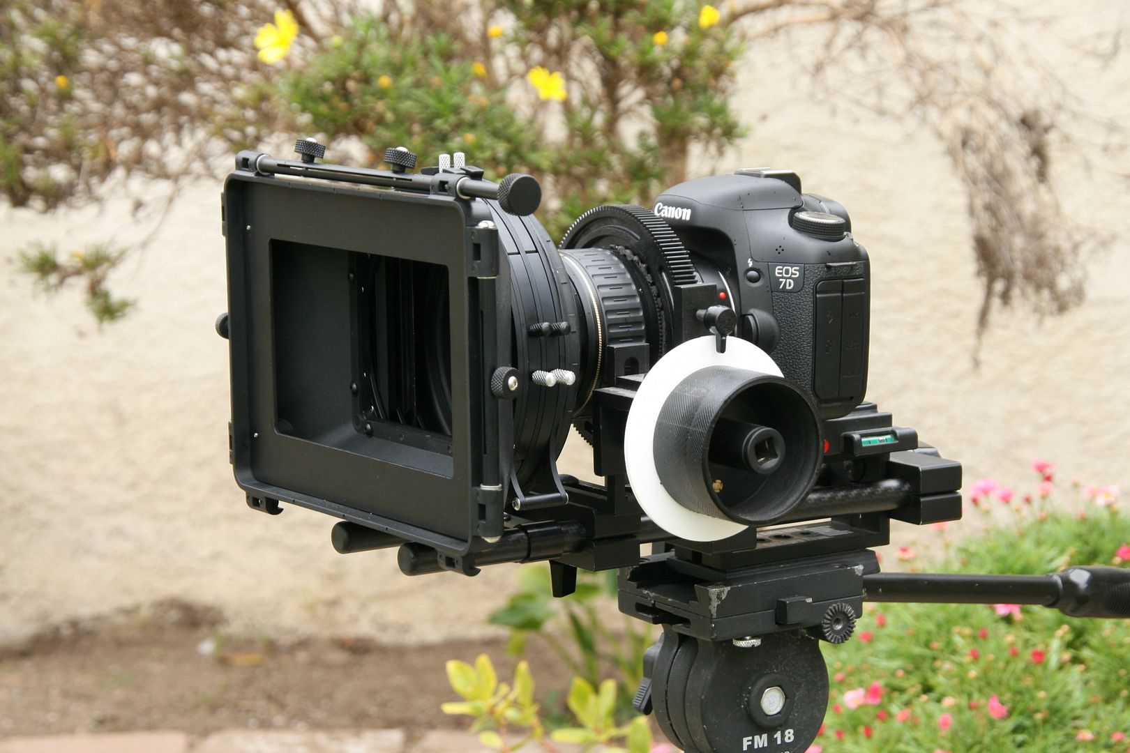 shoot35,matte box,cinebox,black,dslr,canon,7d,indifocus pro,Indisystem