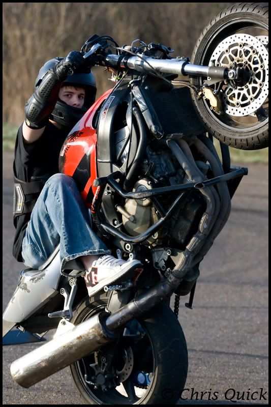 IMAGE: http://i250.photobucket.com/albums/gg264/MSIGuy/Stunt%20Show/6_web.jpg