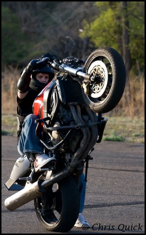 IMAGE: http://i250.photobucket.com/albums/gg264/MSIGuy/Stunt%20Show/9_web.jpg