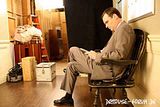 th_house-6x21-baggage-behind-the-scene.jpg