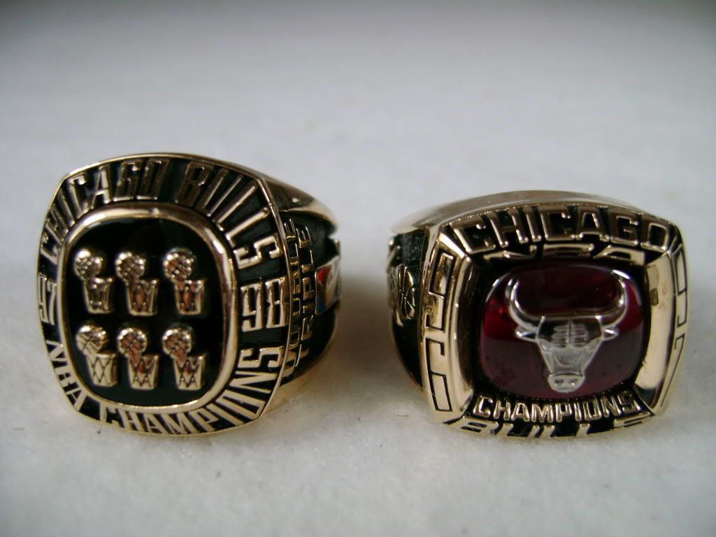 Chicago Bulls Championship Rings (A new way to stack!)