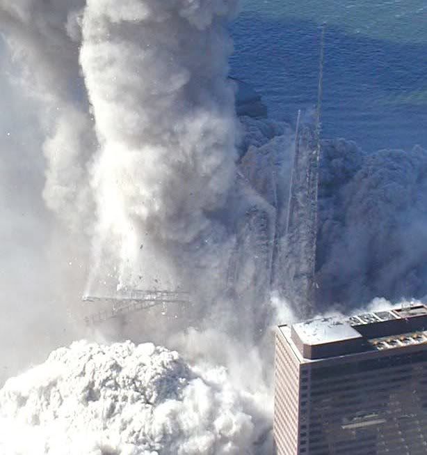 wtc1peelingcore.jpg