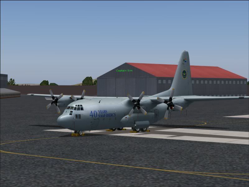 Captain_Sim_SAAF_130_28_Sqn_401_40_.jpg