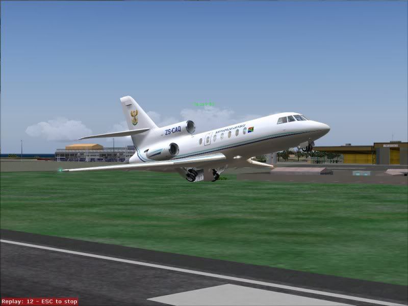 SAAF_Falcon50_ZS-CAQ_4.jpg