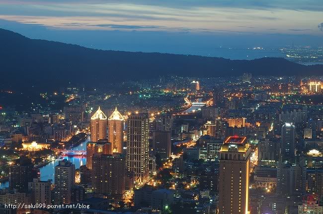 高雄85大樓夜景 高雄85大樓夜景